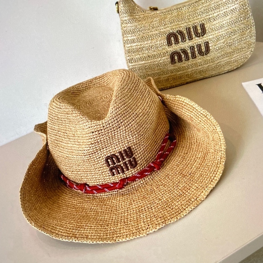 Classic MiuMiu Sun Straw Hat - Picture 4 of 8
